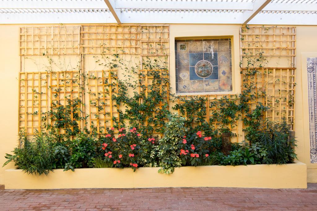 Dutch Manor Antique Hotel Le Cap Extérieur photo